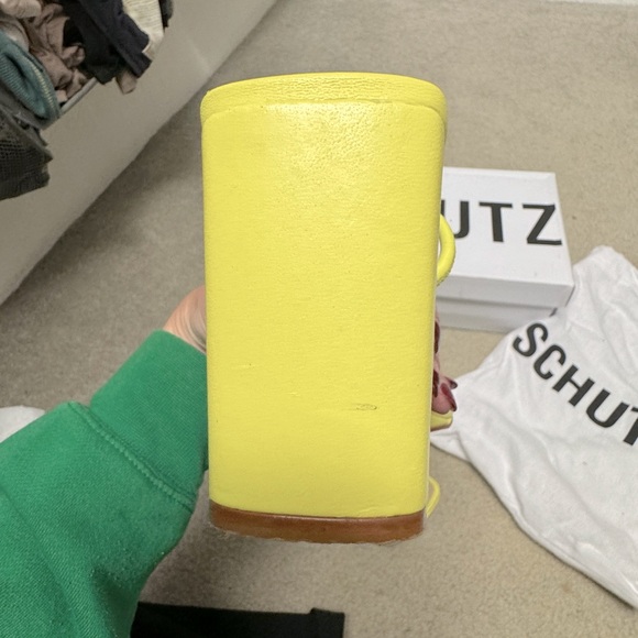 Schutz neon yellow square wedge heel - Picture 5 of 7